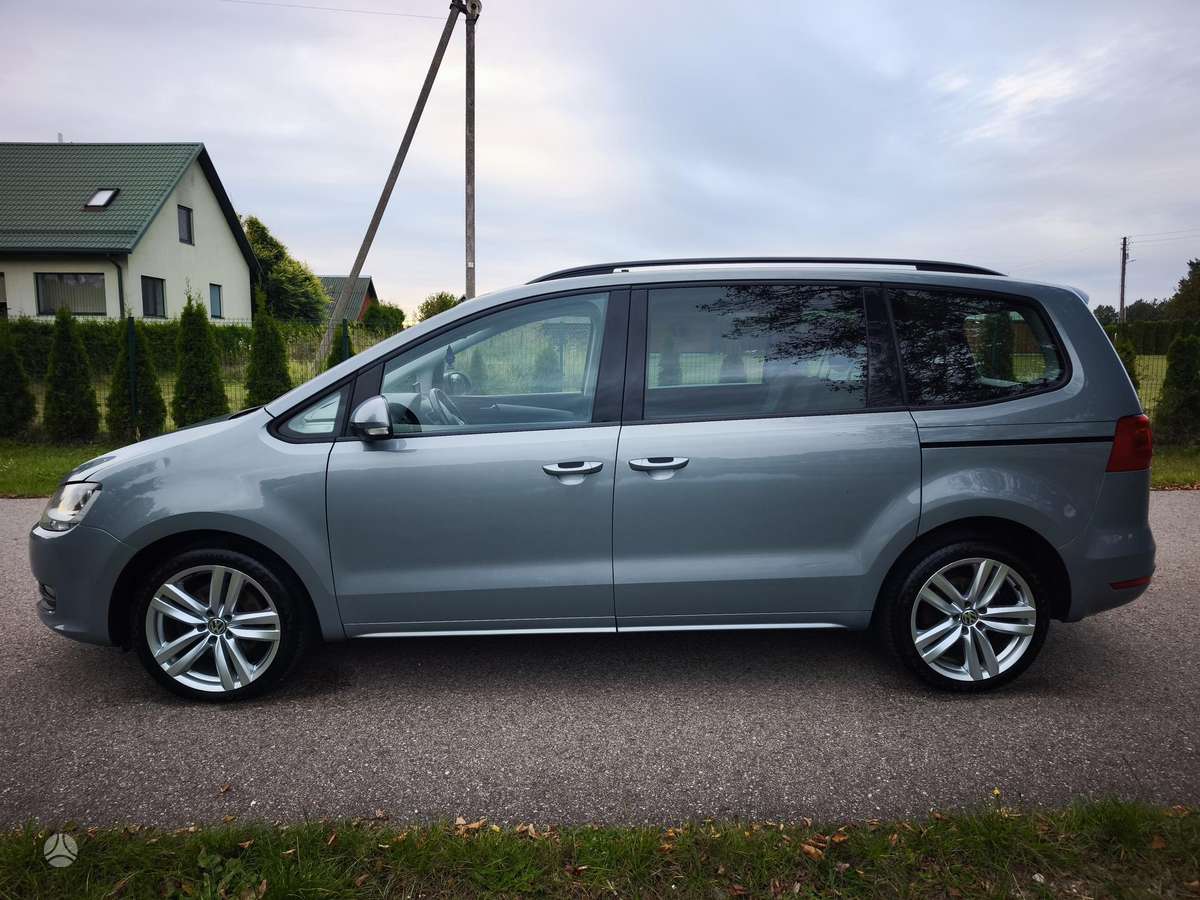 Volkswagen Sharan 2011 — engine 1968 cm³, 140 HP (103kW)