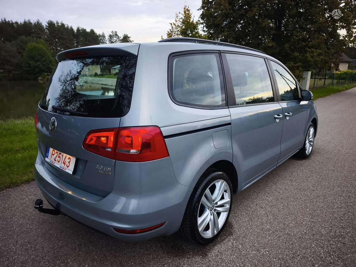 Volkswagen Sharan 2011 — photo 6