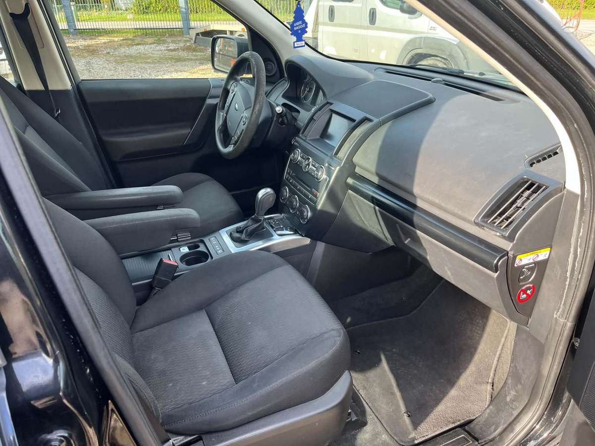 Land Rover 2014 — photo 11