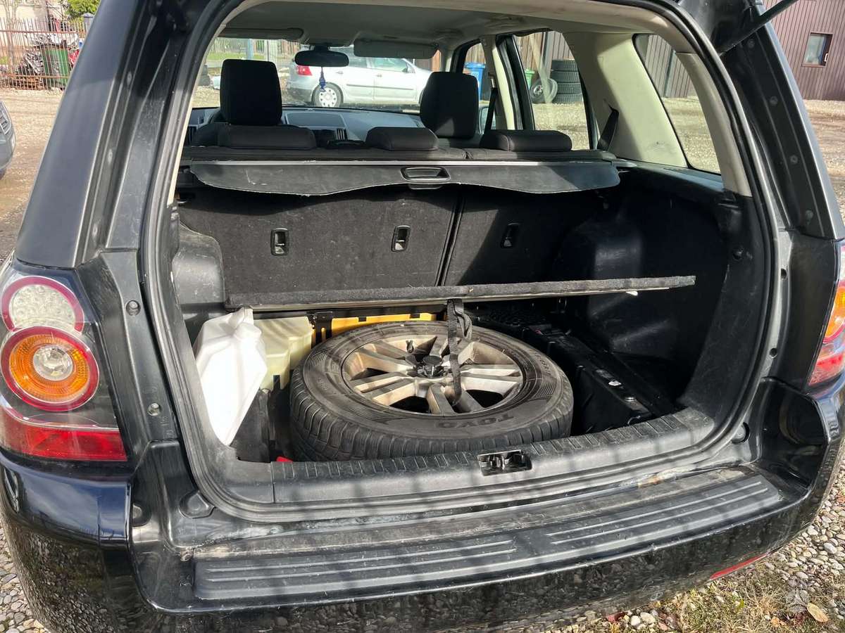 Land Rover 2014 — photo 15