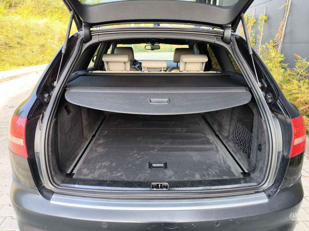 Audi A6 2009 — photo 10