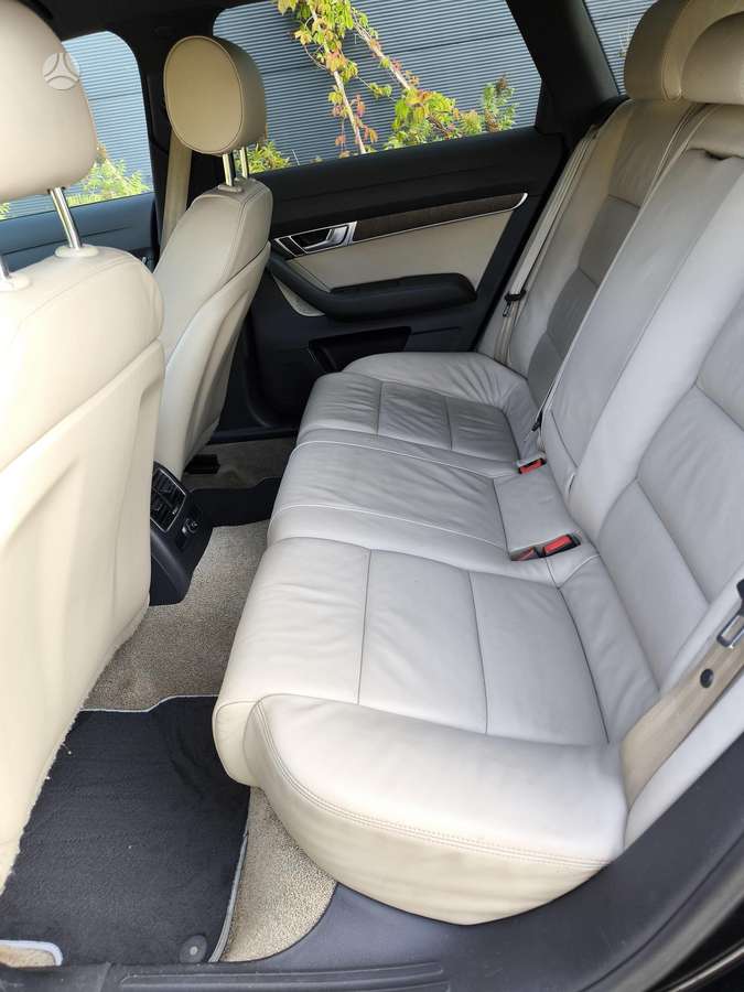 Audi A6 2009 — photo 18