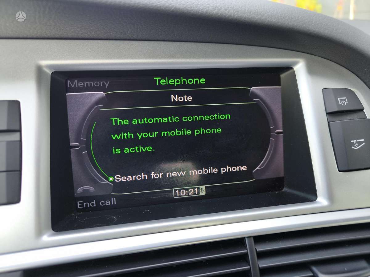 Audi A6 2009 — photo 26