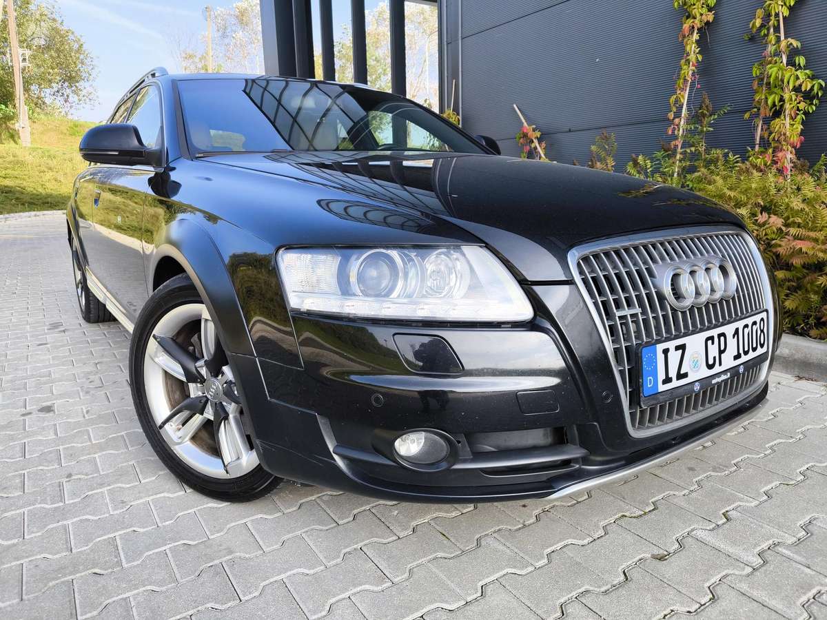Audi A6 2009 — interior