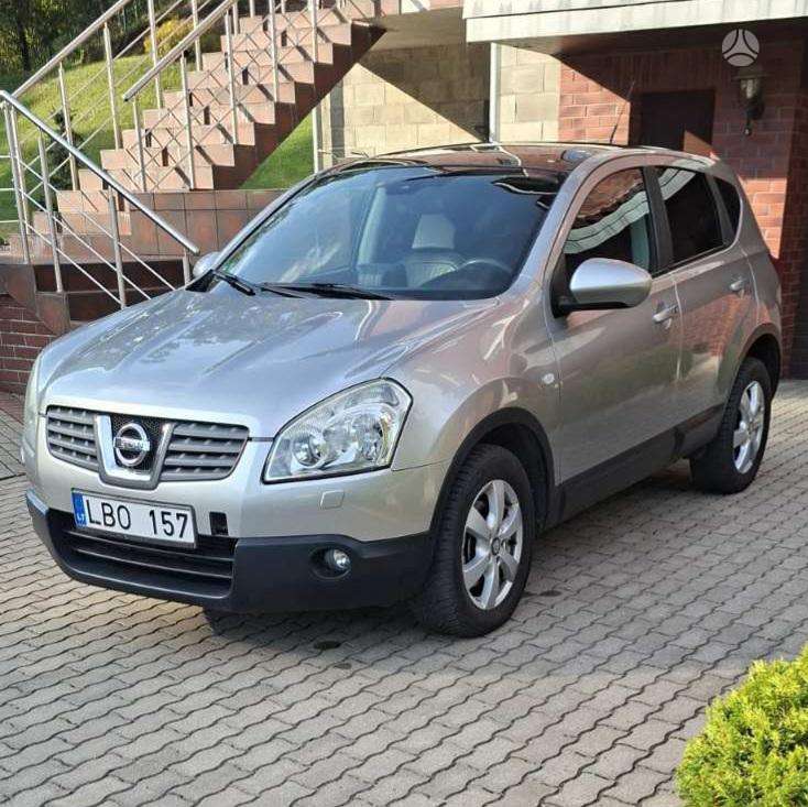 Nissan Qashqai 2007 — rear view
