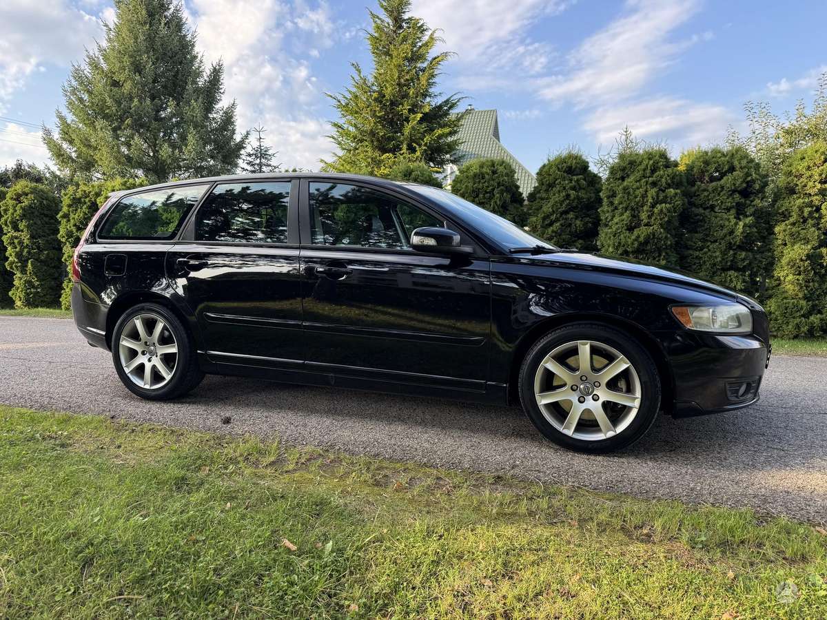 Volvo V50, 2008