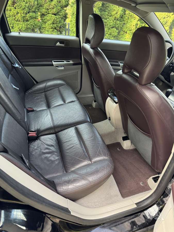 Volvo V50 2008 — photo 21