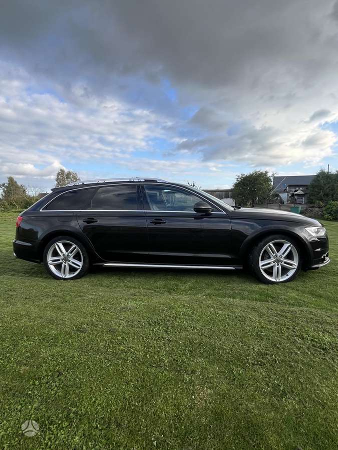 Audi A6 2012 — photo 10