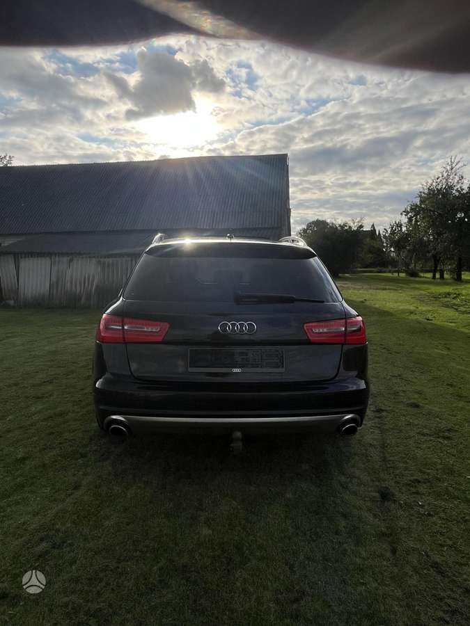 Audi A6 2012 — photo 12