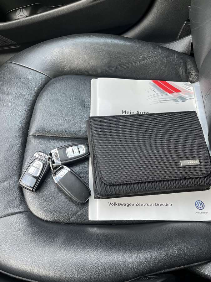Audi A6 2012 — photo 23