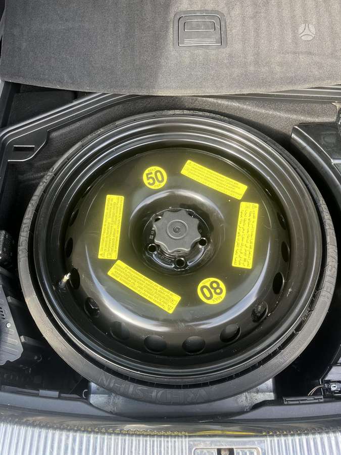 Audi A6 2012 — photo 24