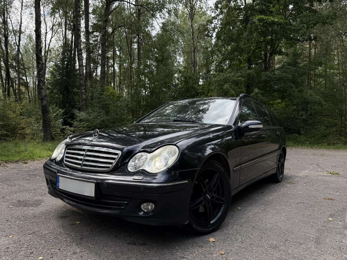 Mercedes-Benz C220, 2006