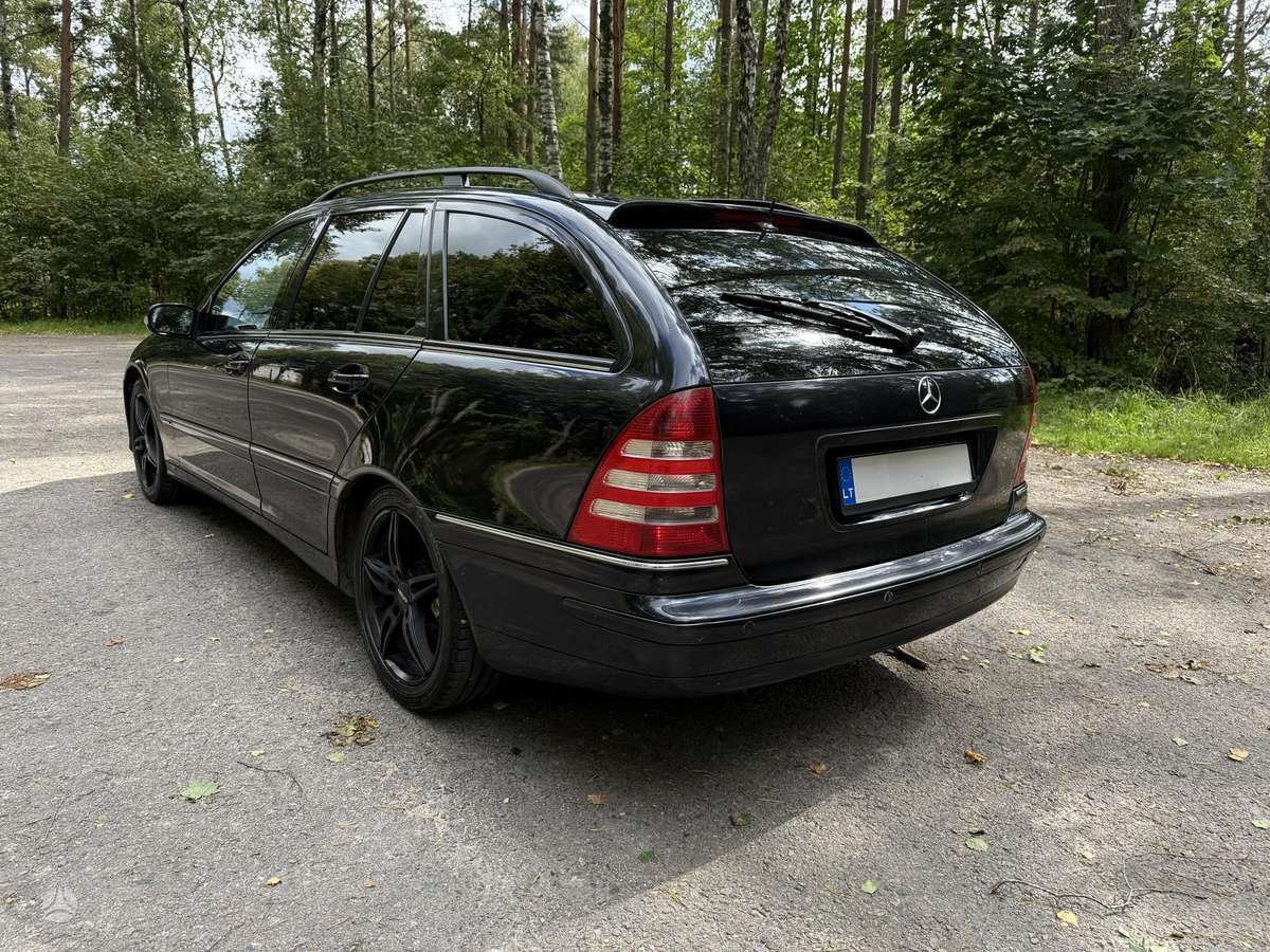 Mercedes-Benz C220 2006 — photo 6