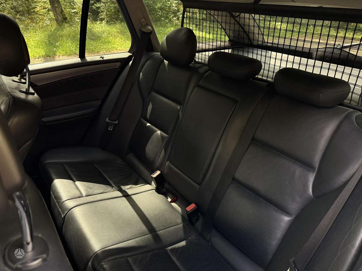 Mercedes-Benz C220 2006 — photo 8