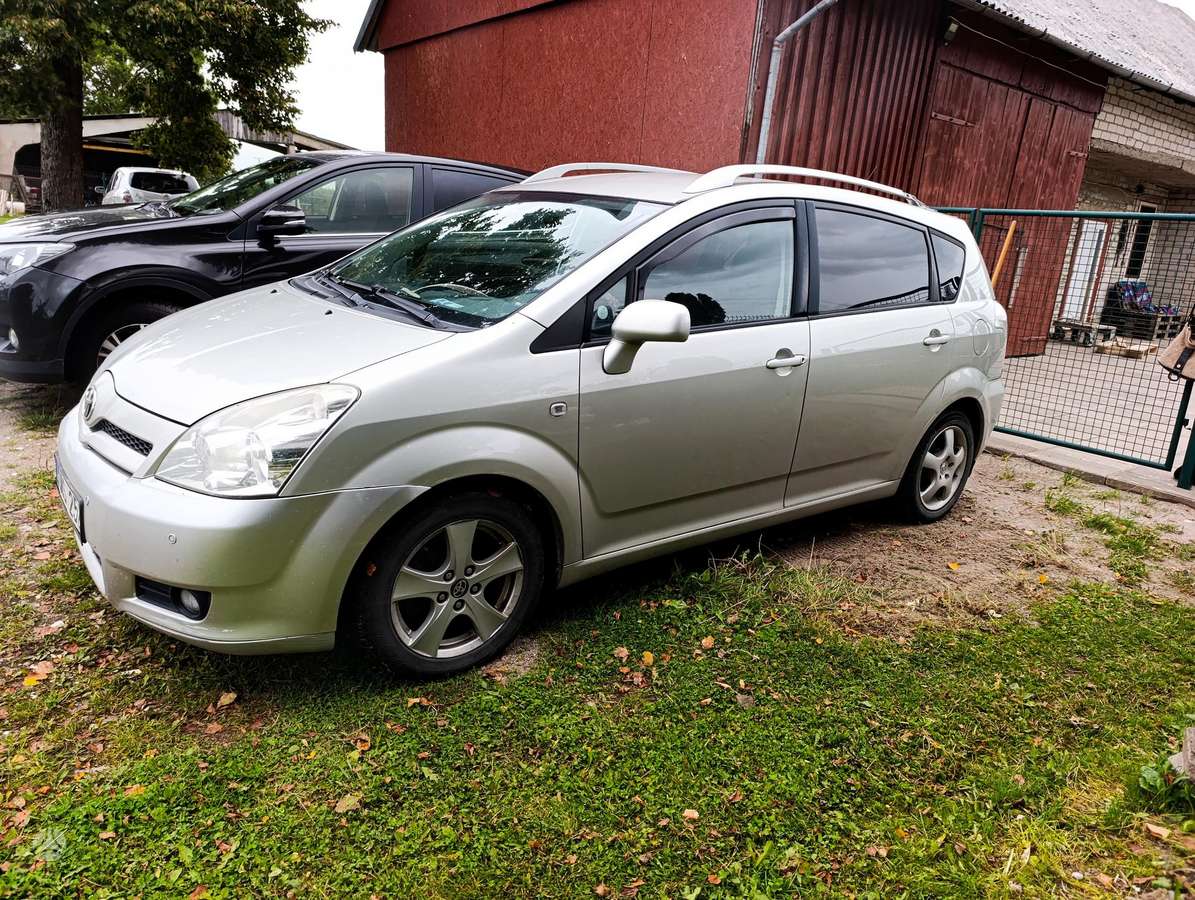 Toyota Corolla 2007 — rear view
