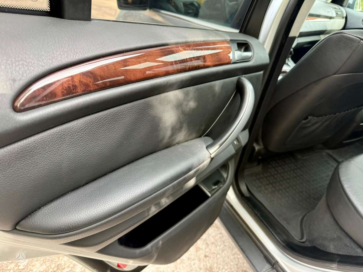 BMW X5 2005 — photo 16