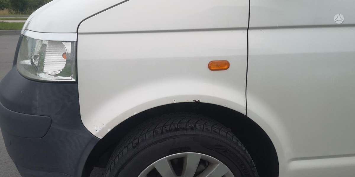 Volkswagen Transporter 2007 — photo 25