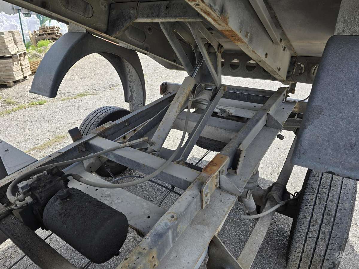 Ford Transit 2011 — photo 10