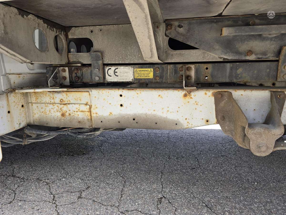 Ford Transit 2011 — photo 23