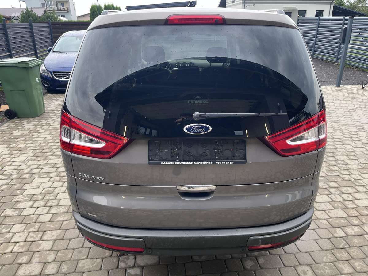 Ford Galaxy 2014 — салон