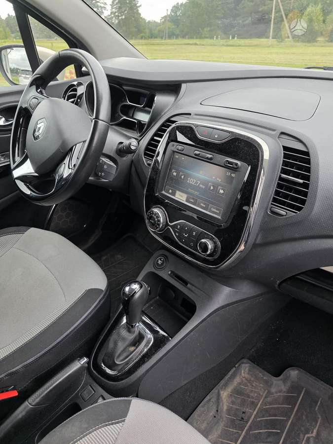 Renault Captur 2015 — photo 6