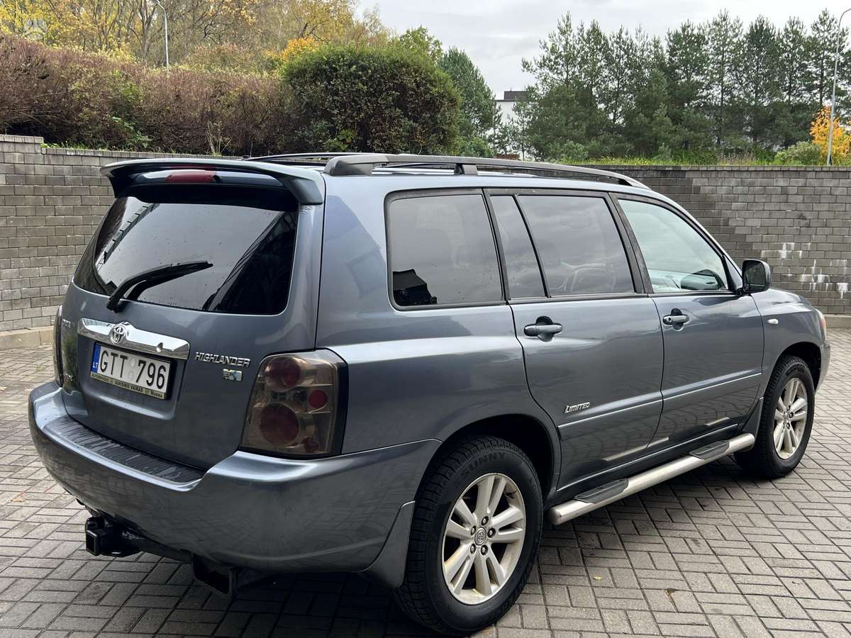Toyota Highlander 2007 — engine 3311 cm³, 212 HP (156kW)