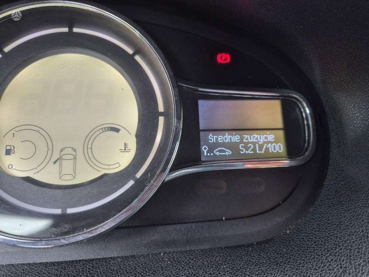 Renault Megane 2012 — photo 14
