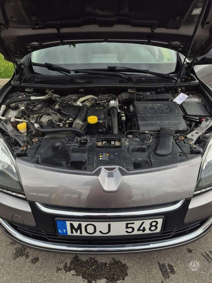 Renault Megane 2012 — photo 16