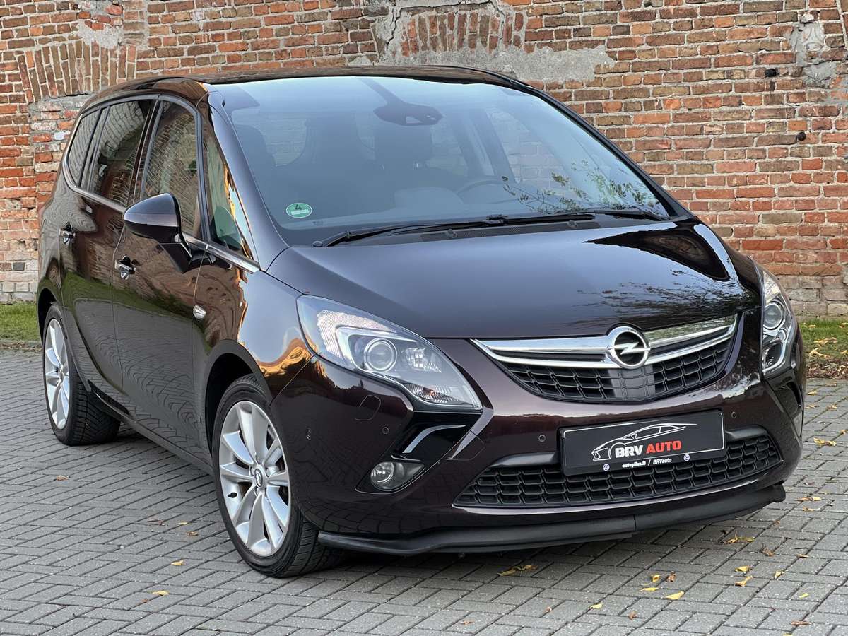 Opel Zafira 2012 — двигун 1956 cm³, 165 HP (121kW)