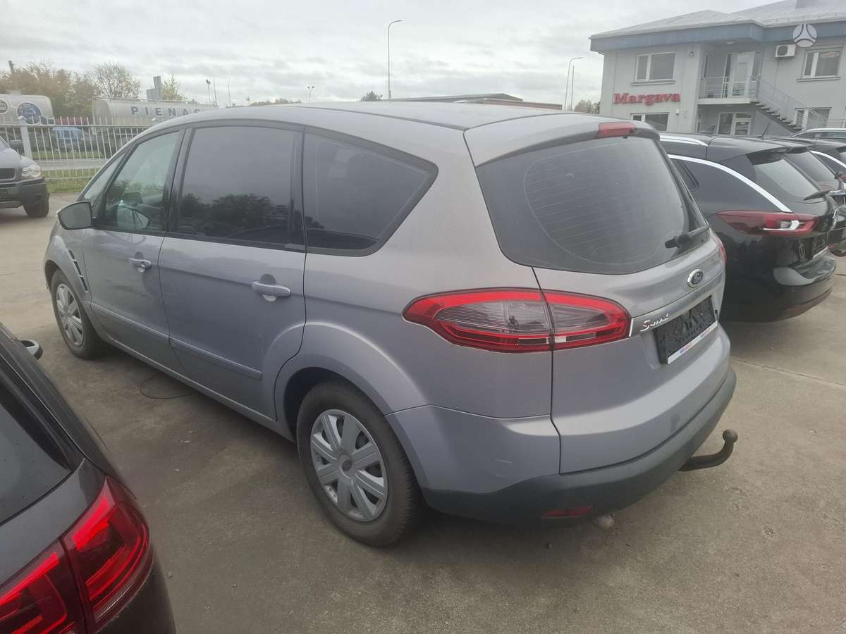 Ford S-MAX 2011 — photo 6