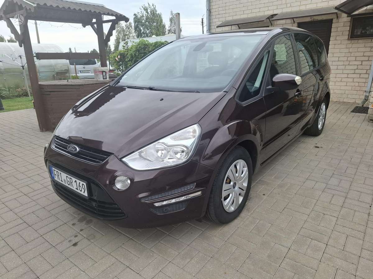 Ford S-MAX 2011 — photo 7