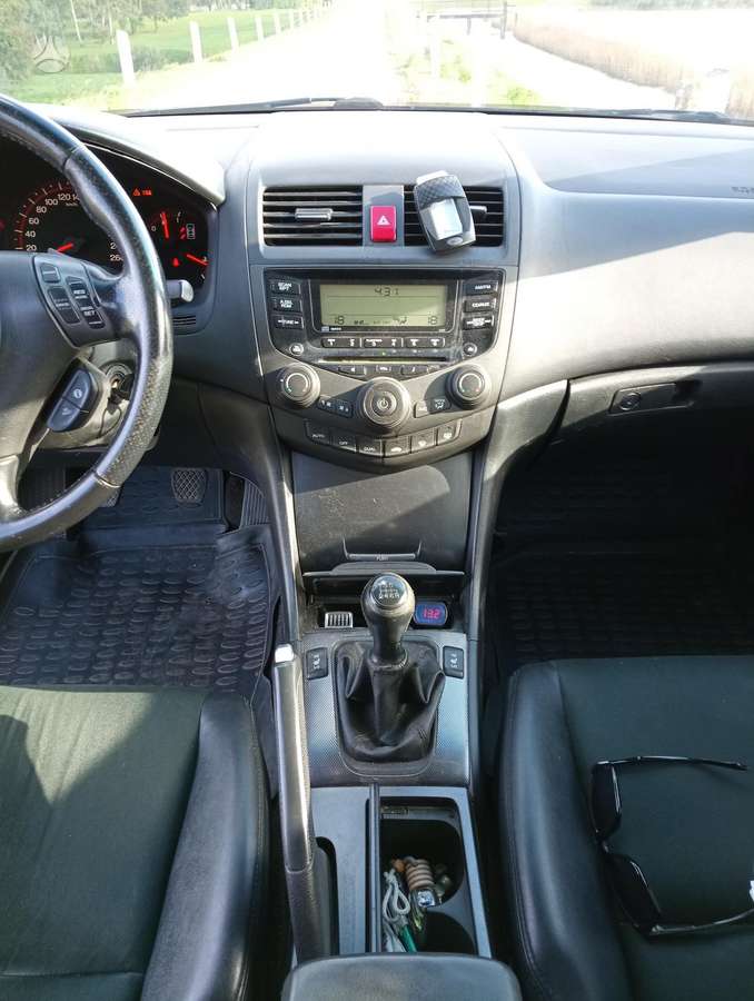 Honda Accord 2006 — photo 7