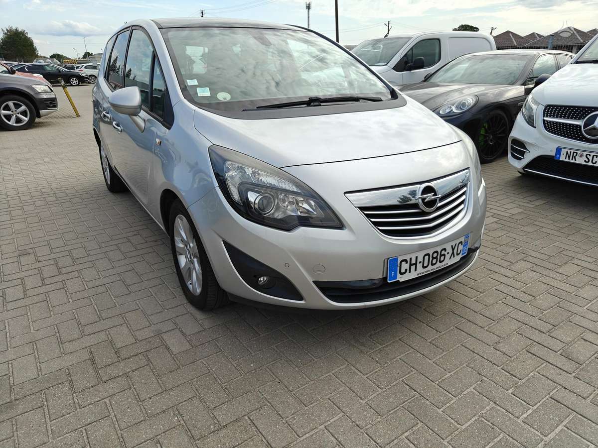 Opel Meriva 2012 — photo 8