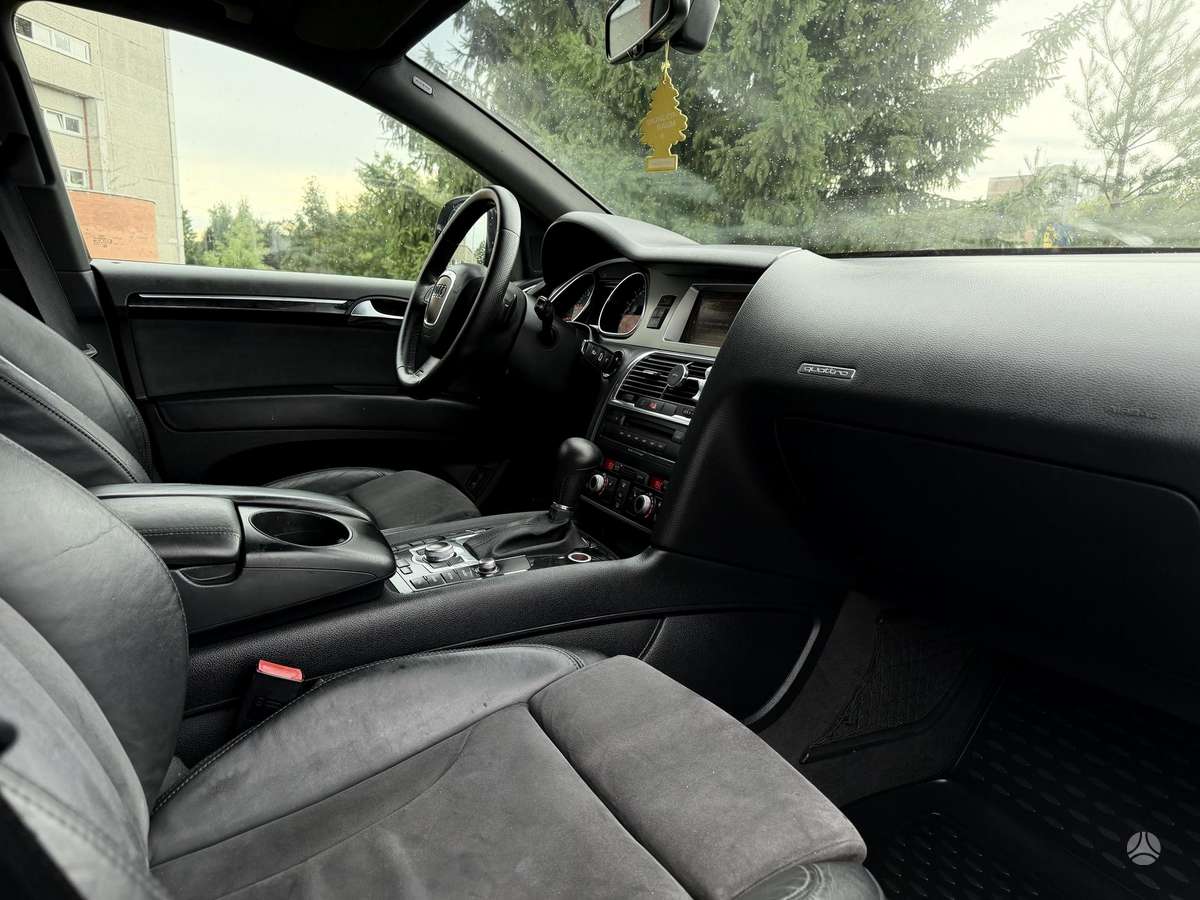 Audi Q7 2007 — photo 12