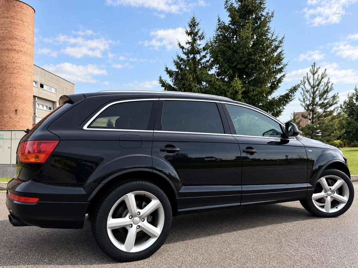 Audi Q7 2007 — engine 2967 cm³, 241 HP (177kW)