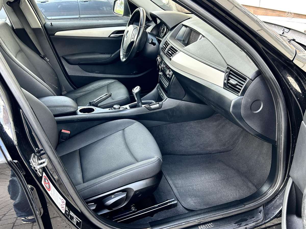BMW X1 2014 — photo 15