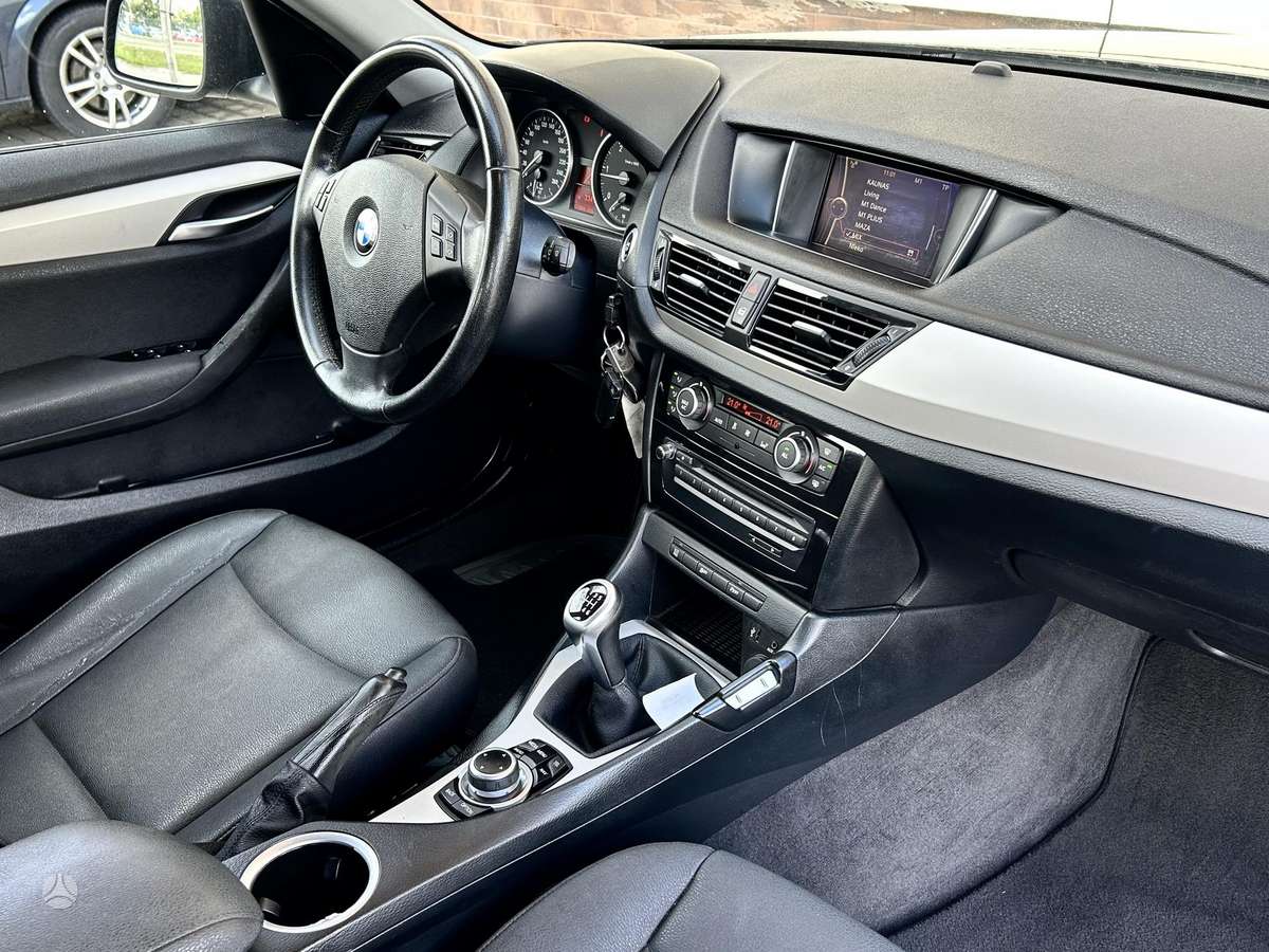 BMW X1 2014 — photo 16