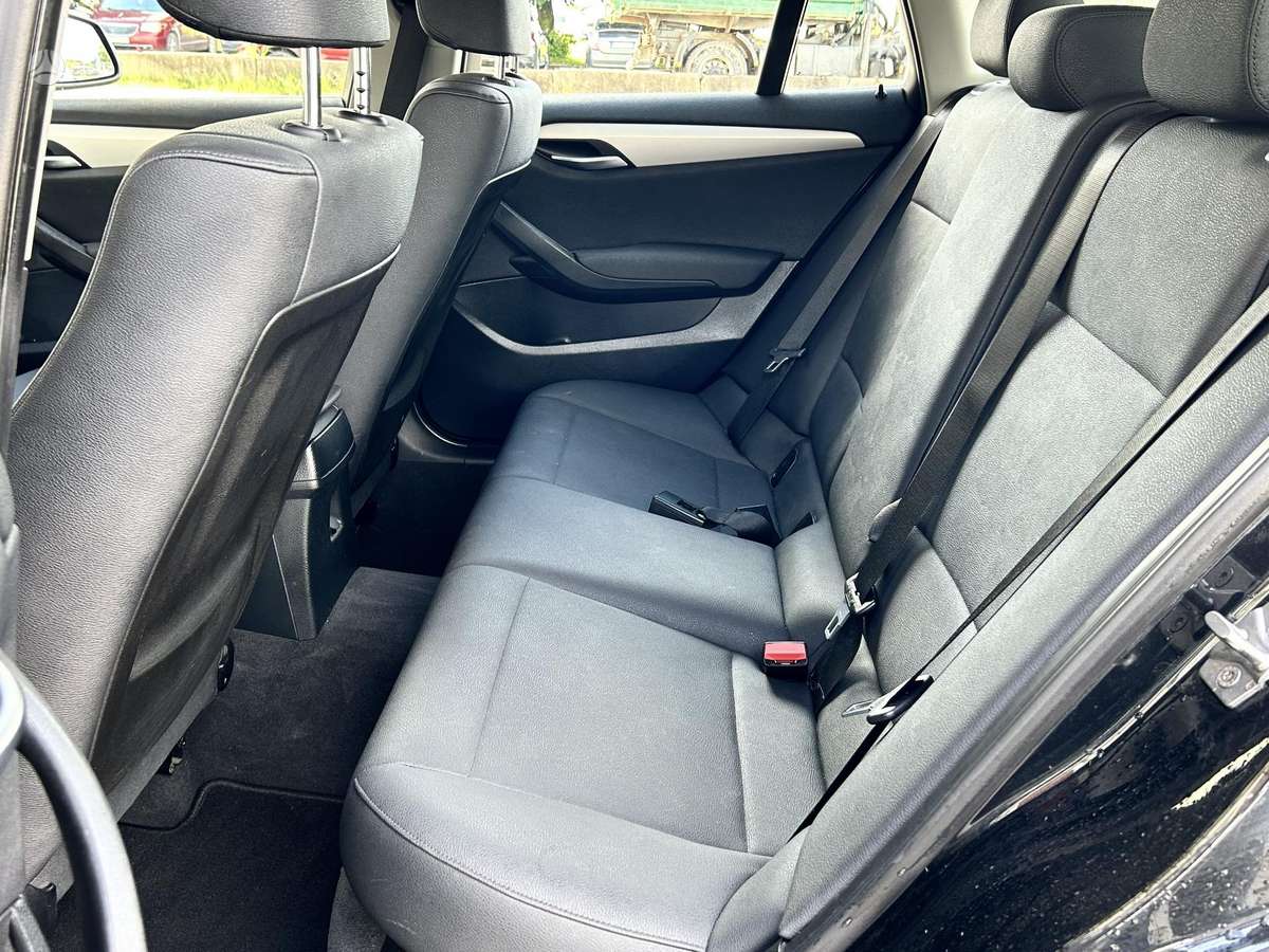 BMW X1 2014 — photo 17