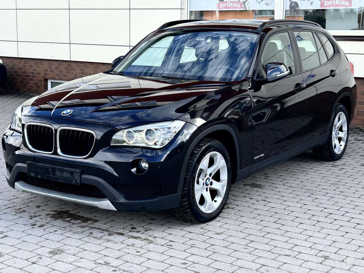 BMW X1 2014 — rear view
