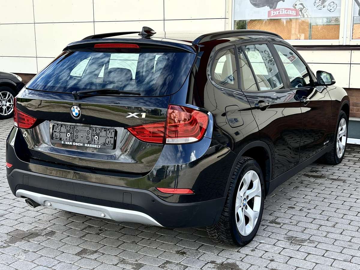 BMW X1 2014 — photo 8
