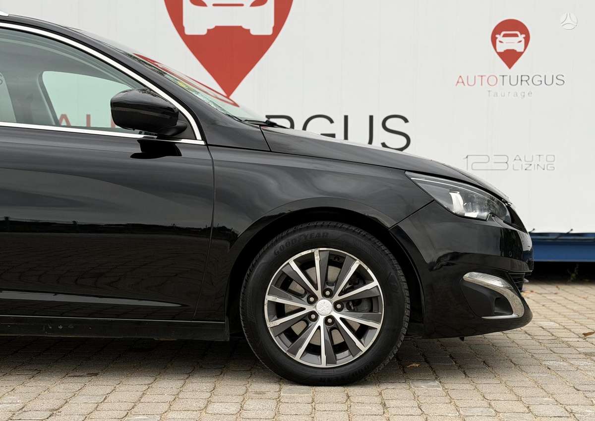 Peugeot 308 2014 — фото 13