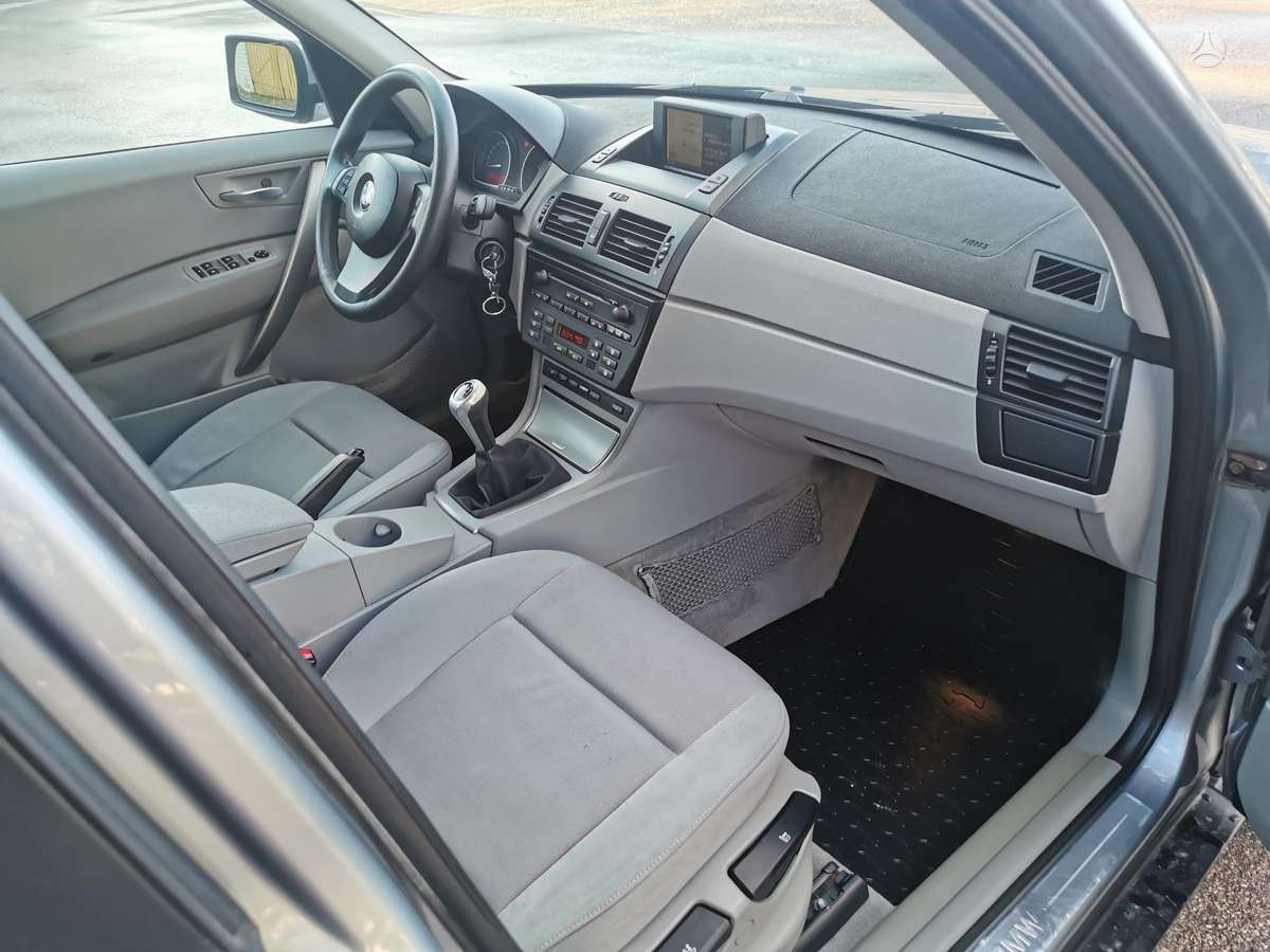 BMW X3 2005 — photo 14