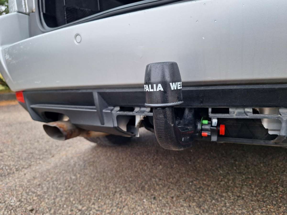 BMW X3 2008 — photo 15