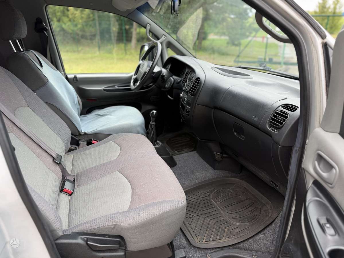 Hyundai H1 2006 — photo 12