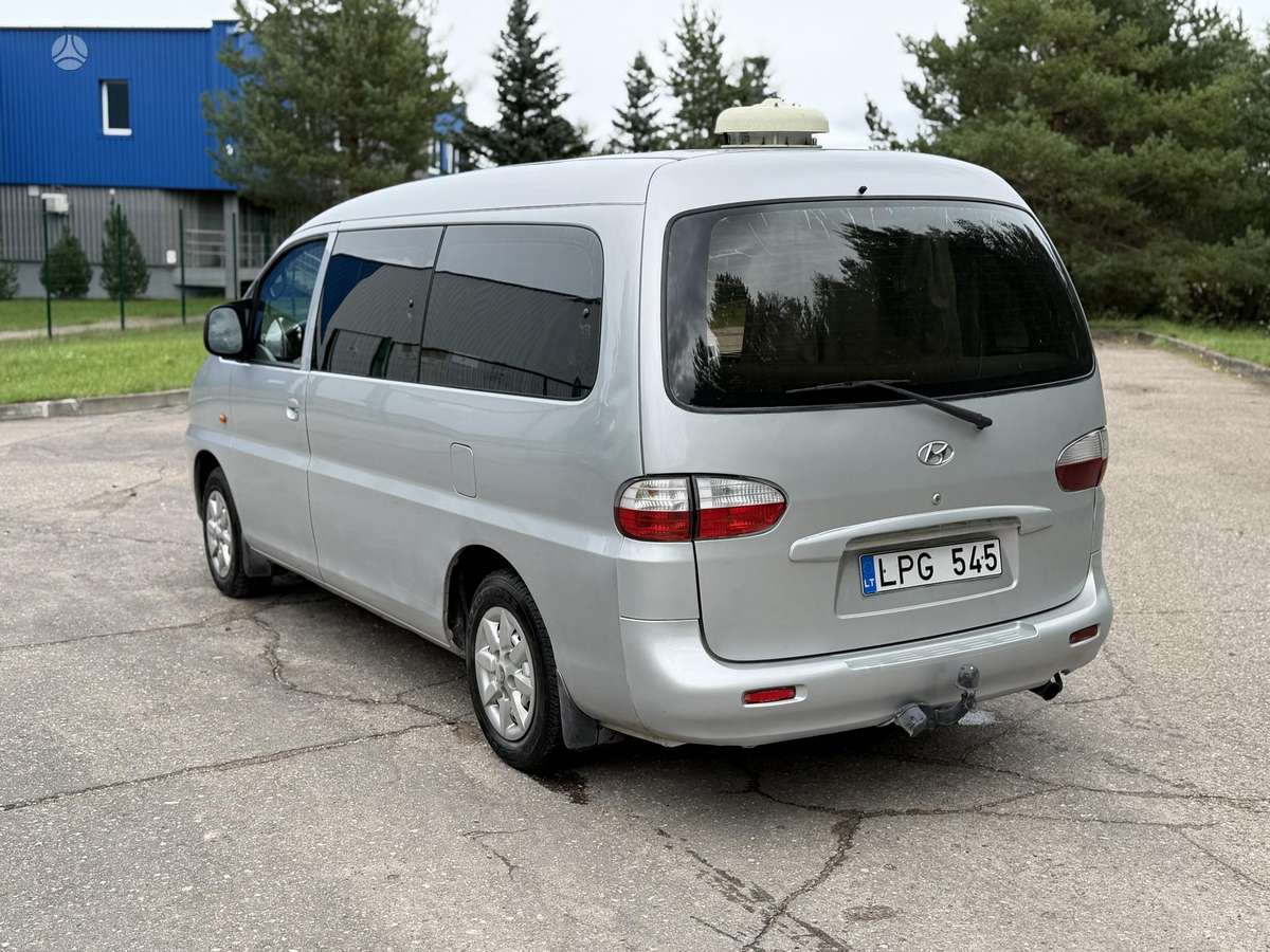 Hyundai H1 2006 — photo 7