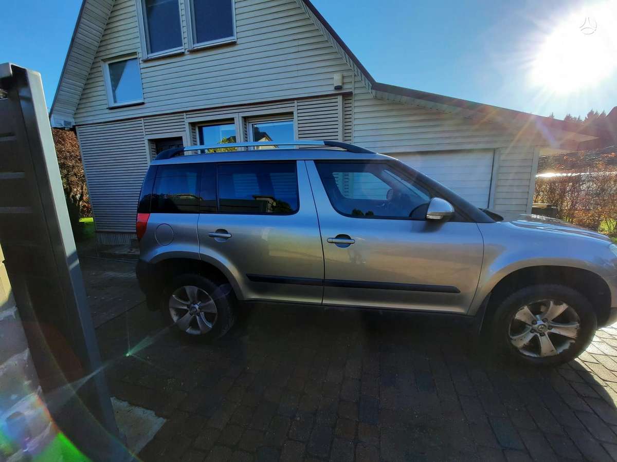 Skoda Yeti 2012 — engine 1968 cm³, 110 HP (81kW)