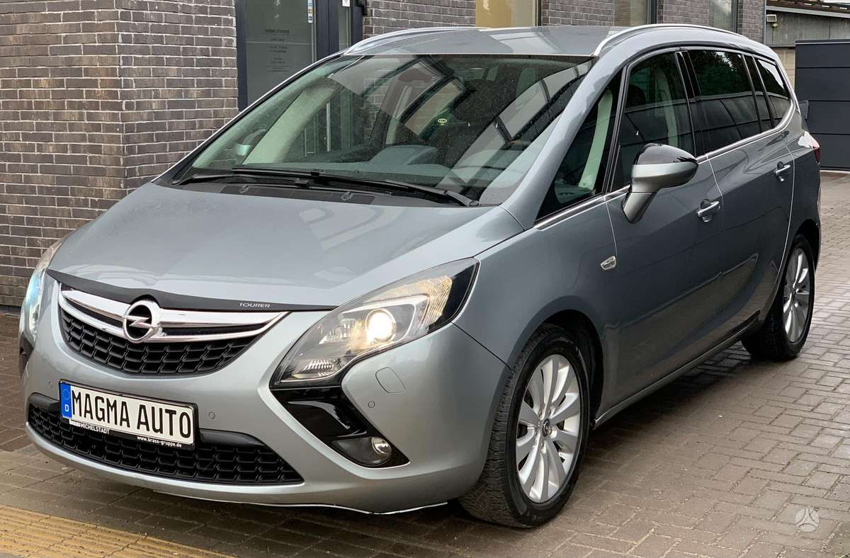 Opel Zafira 2012 — photo 6