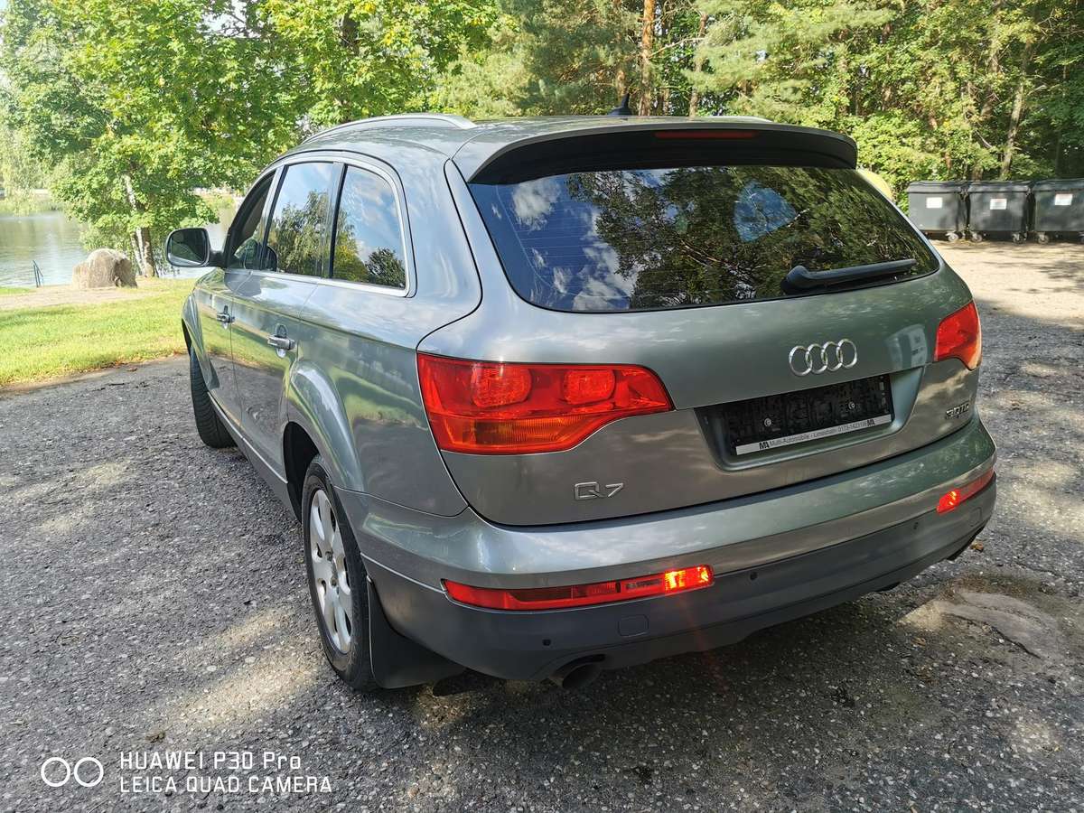 Audi Q7 2007 — photo 19