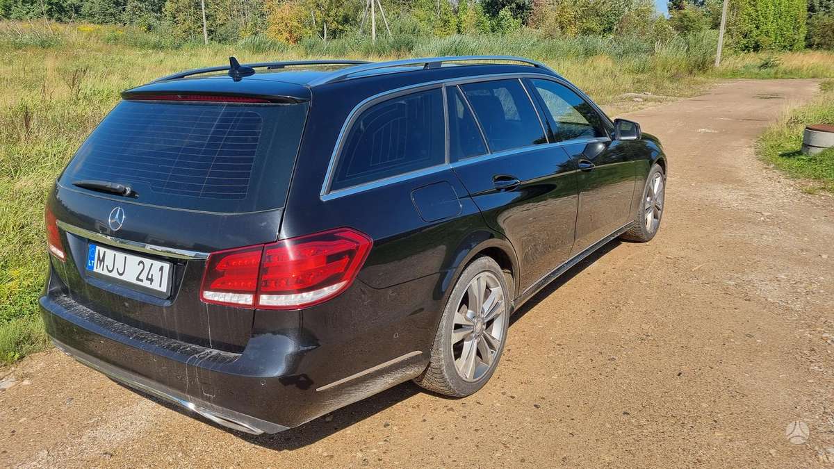 Mercedes-Benz E350 2015 — photo 5