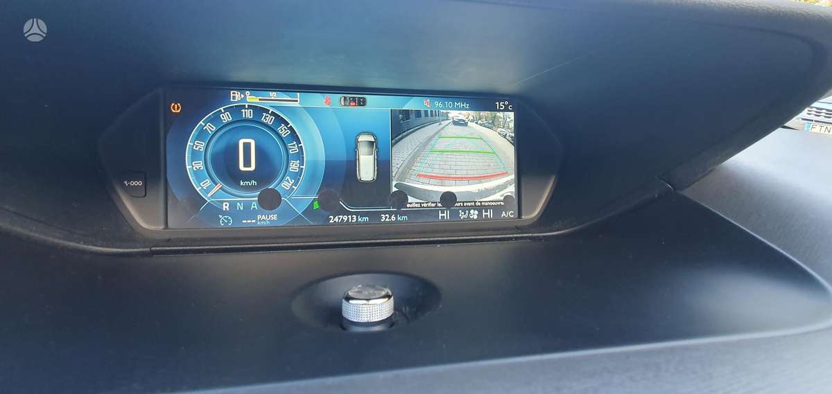 Citroen Grand 2015 — photo 14